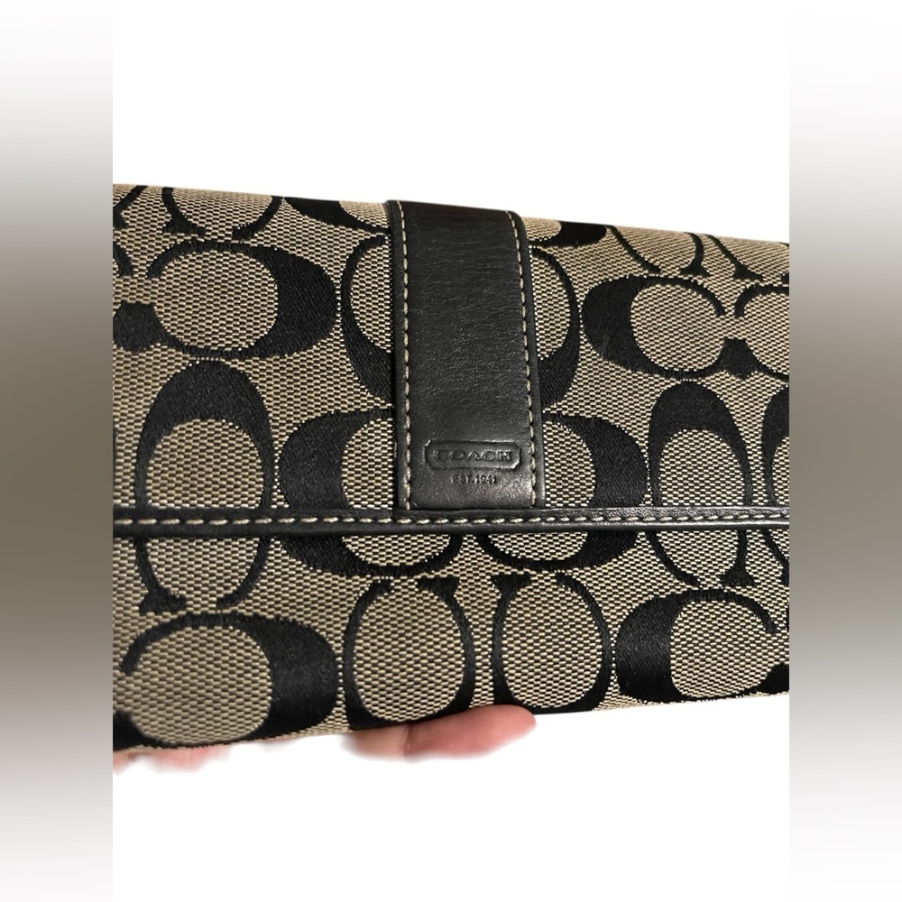 Coach Signature Trifold Leather
Trim Full Size Wallet Black vintage - Picture 2 of 9